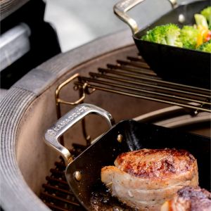 Ensemble de poêles en demi-lune Karbon Steel KAMADO JOE Classic Joe